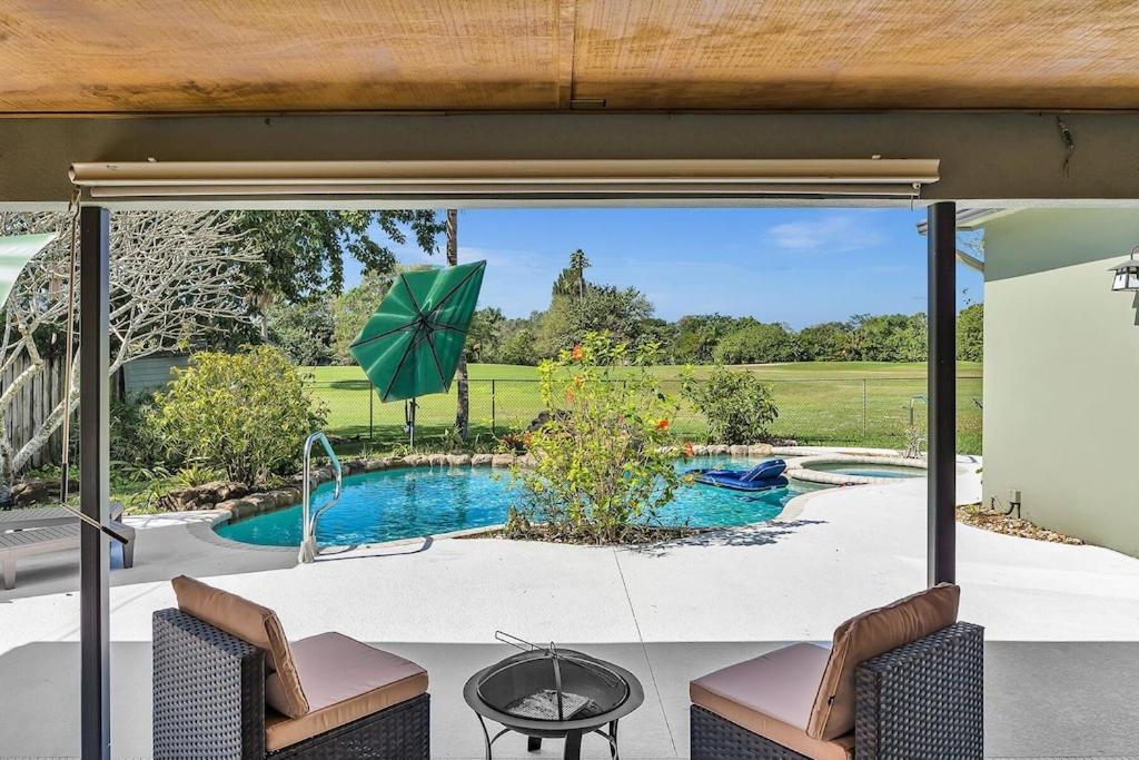 Pool Heat I Firepit And Bbq I 75"Tv I Foosball I 581Mbps Cooper City Экстерьер фото